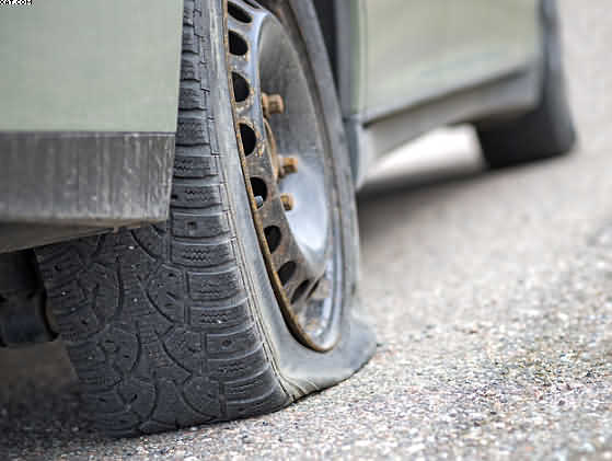 Heat Causes More Tyre blowouts puncture repairs