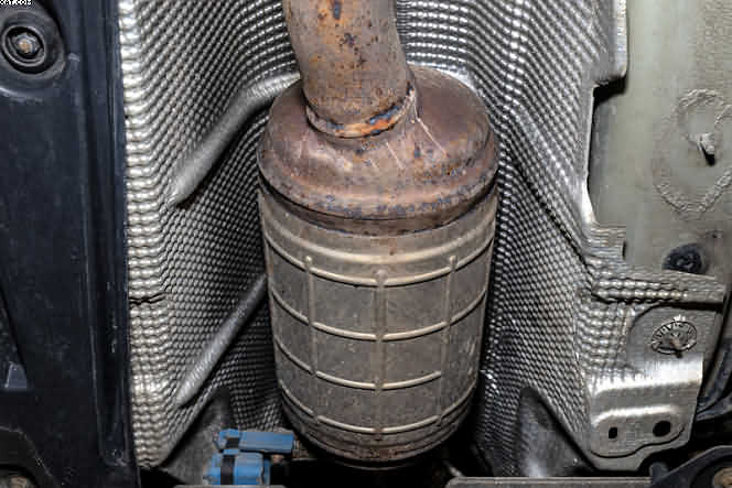 EXHAUST SYSTEMS AT A GLANCE 3 catalytic converter