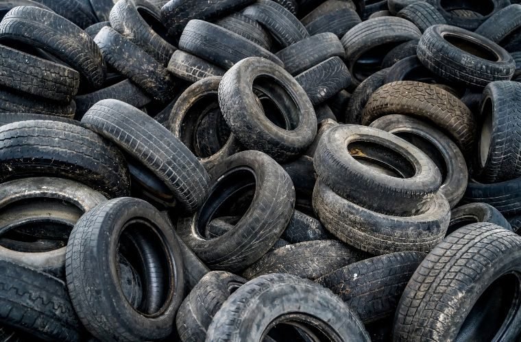  Waste tyres problem improving