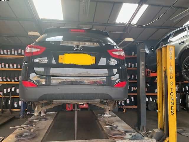 Hyundai Drive Rubbers Replaced 1 Hyundai Drive Rubbers Replaced