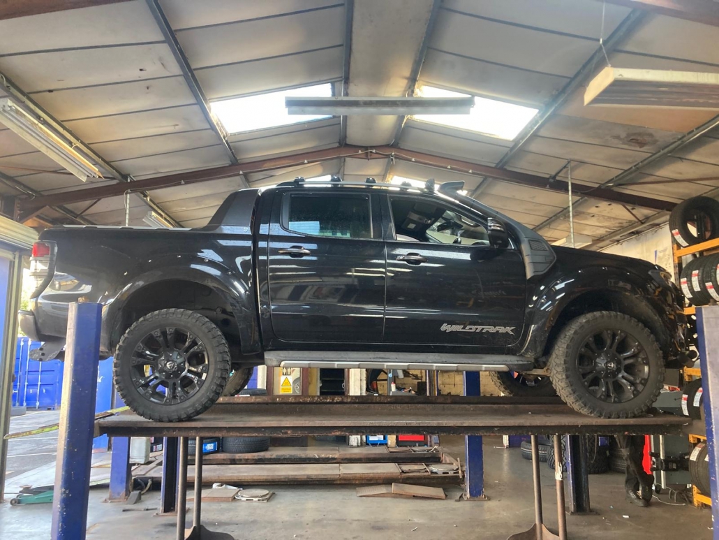 Ford Ranger for 4 New Tyres