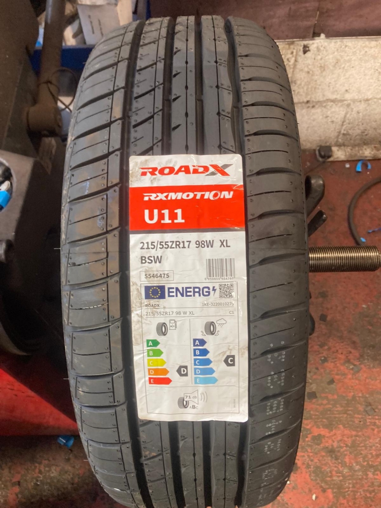 suzuki-vitara-roadx-tyres-halifax