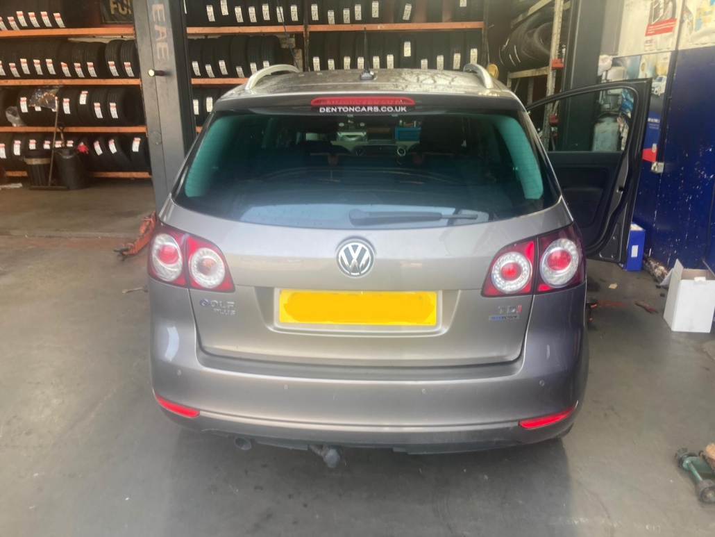 VW Golf for Budget Tyres