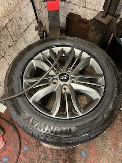 Hyundai for Runway Tyres
