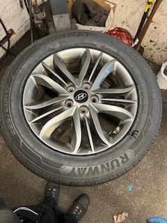 Hyundai for Runway Tyres