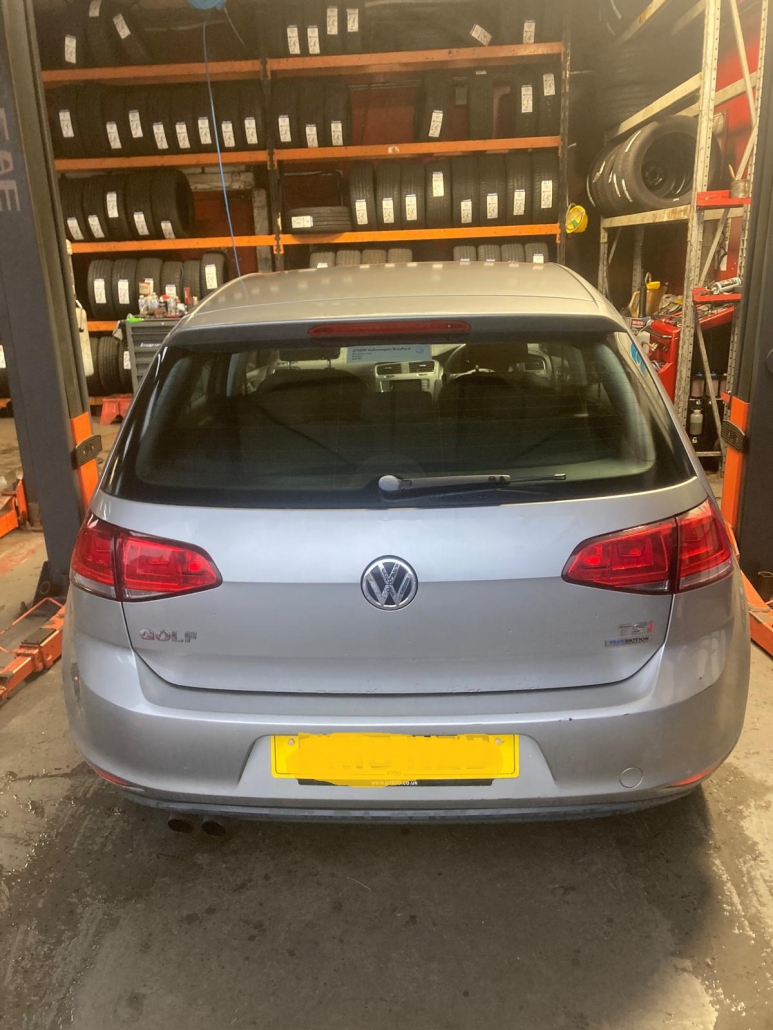 vw-golf-falken-tyres