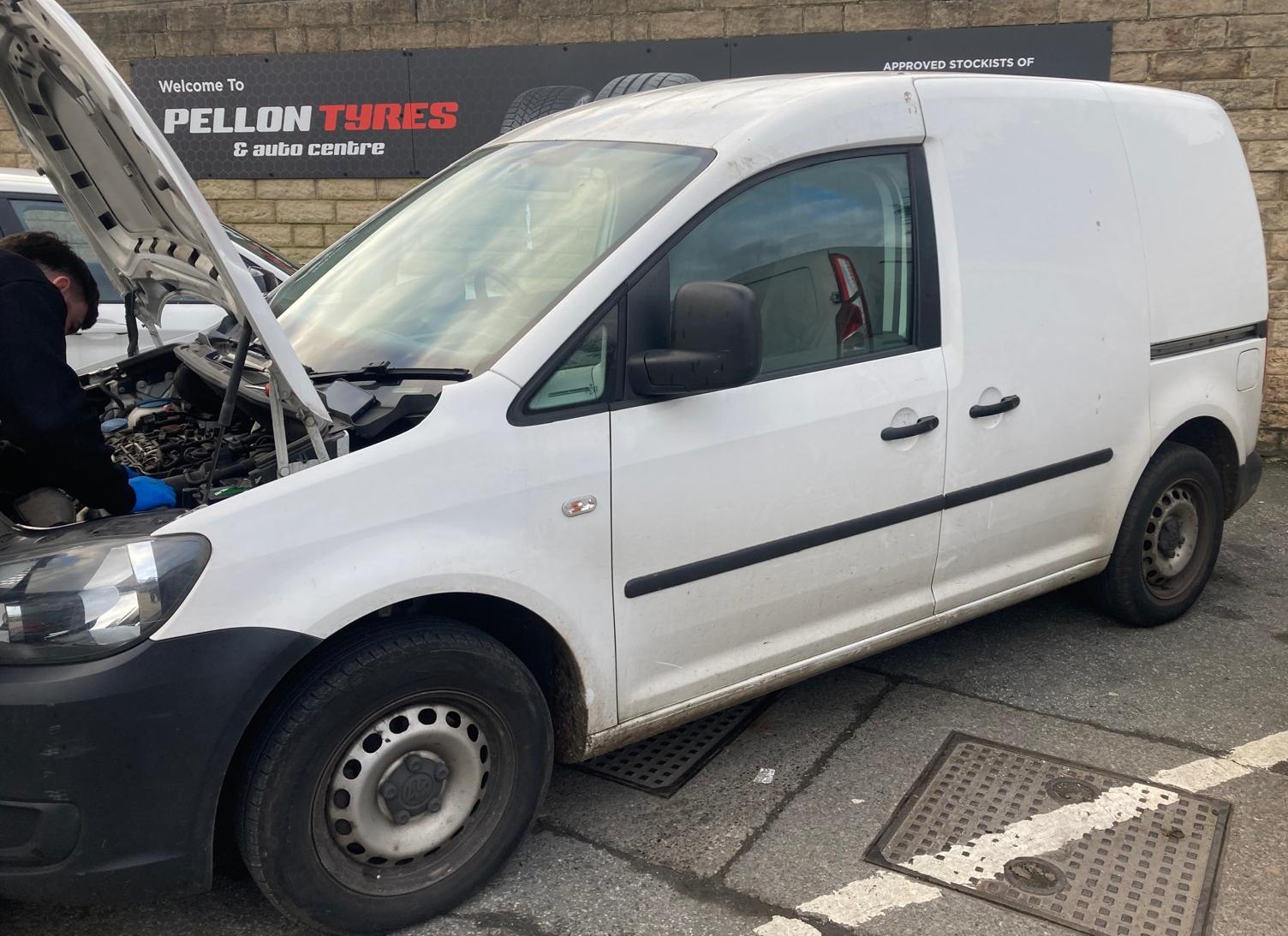 VW Caddy for New Lucas Battery Fitting