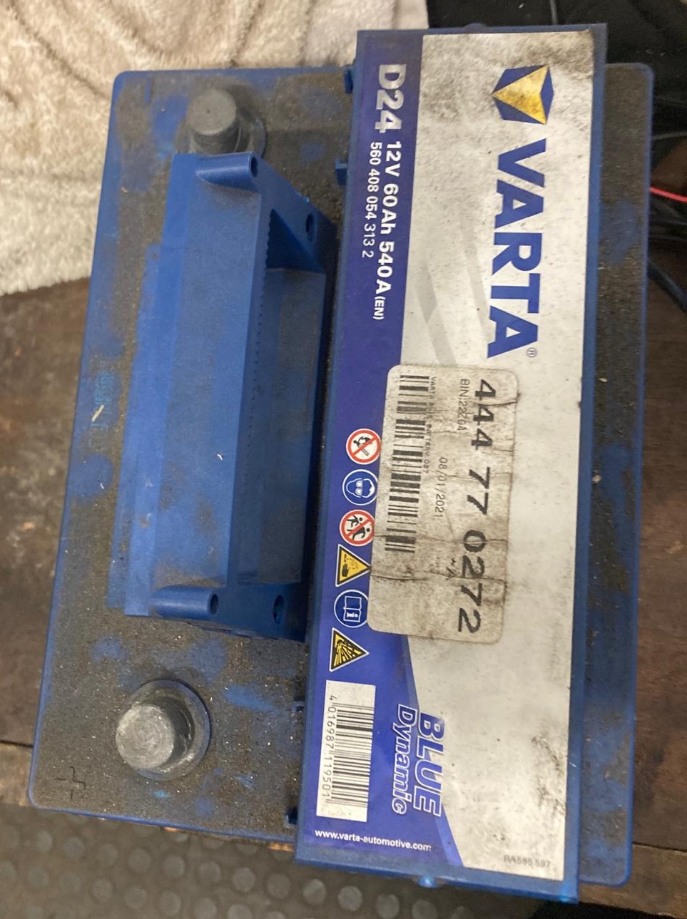 VW Caddy for New Lucas Battery Fitting