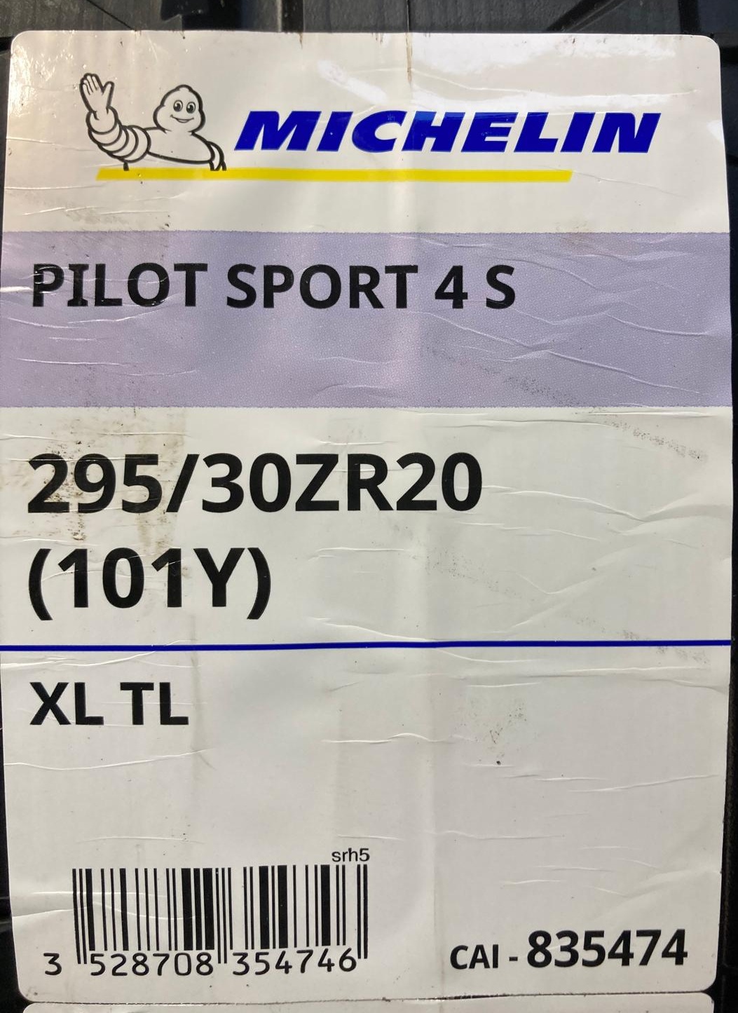 Porsche GT 4 for Michelin Tyres