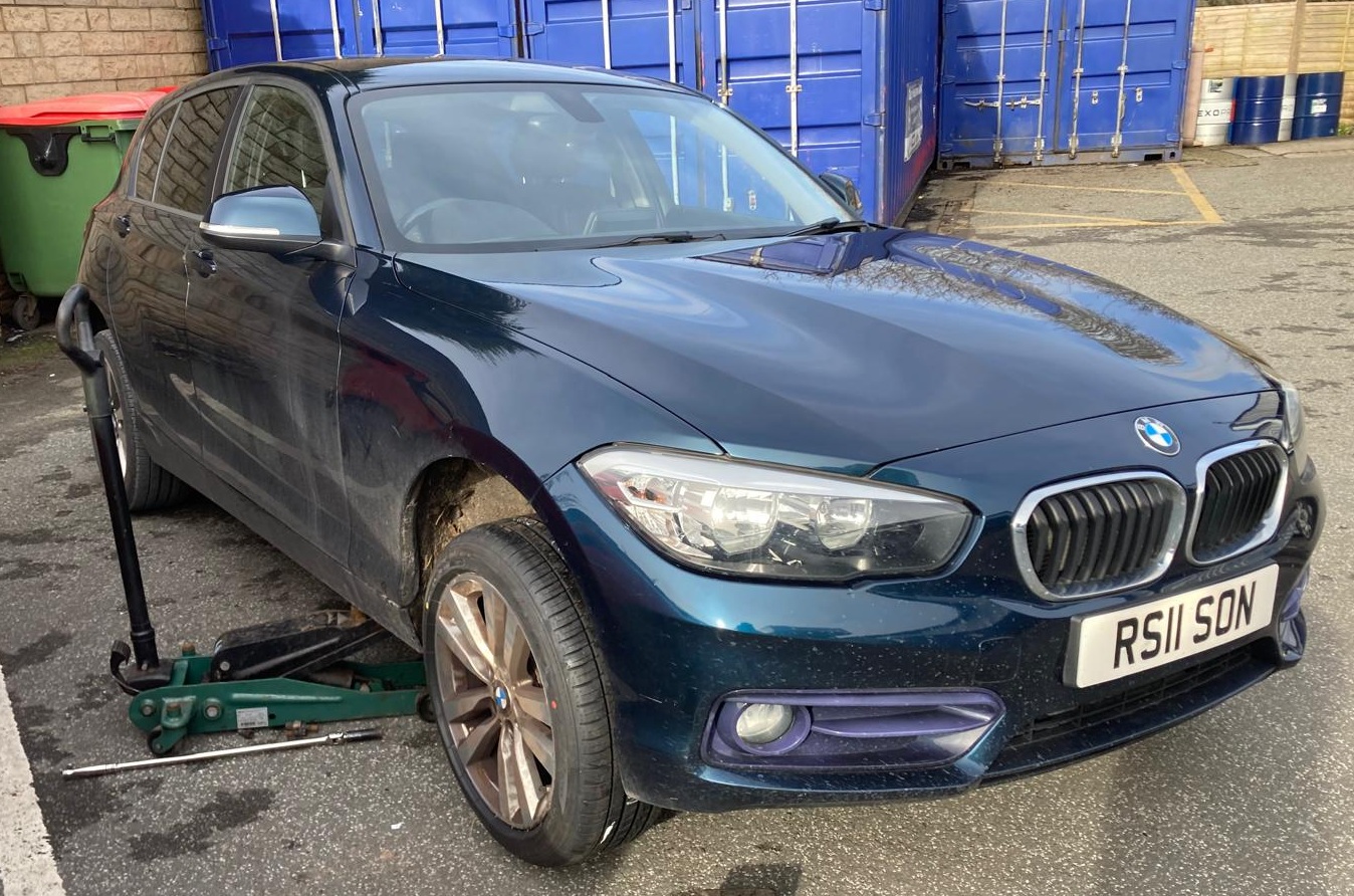 BMW 118i Tyre bead Damage