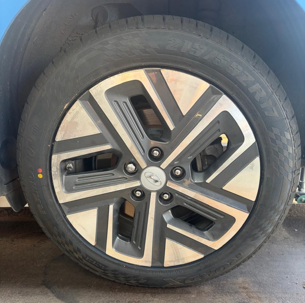 Hyundai Kona for RoadX Tyres
