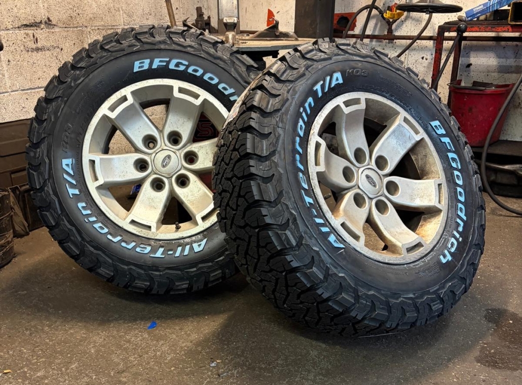 Ford Ranger Thunder Tyres